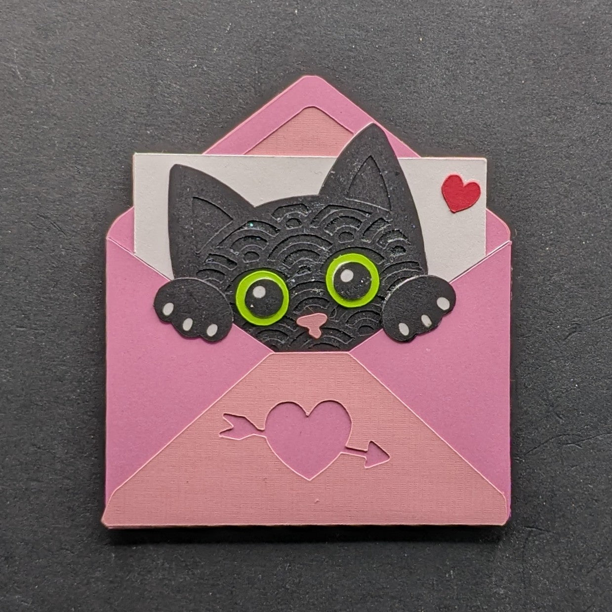 Adorable Dog and Cat Peek-a-Boo Magnets