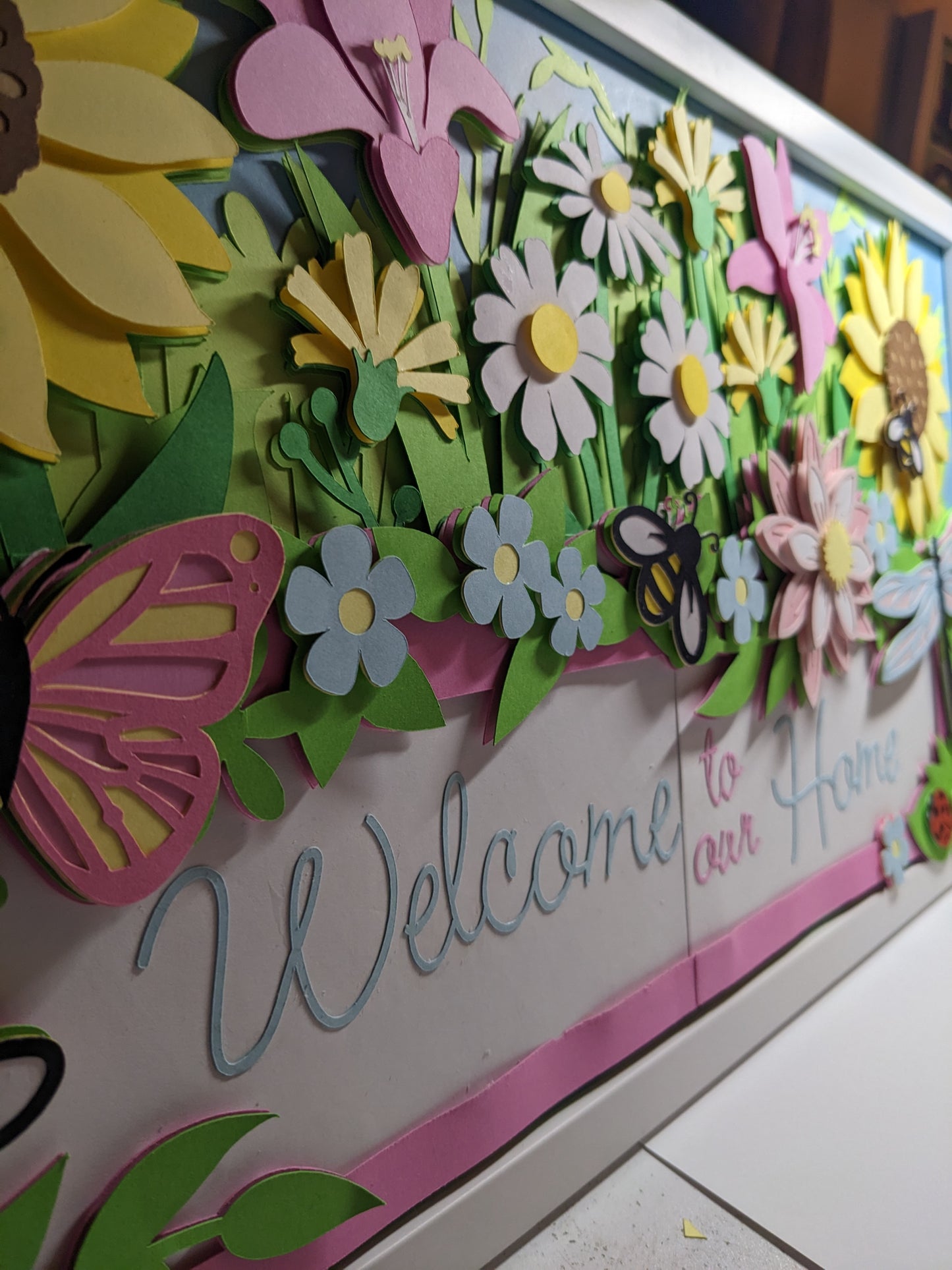 Embrace Summer Vibes with Our 10x20-Inch Layered Cardstock Customizable Welcome Wall Art - Blooming Beauty for Your Home!