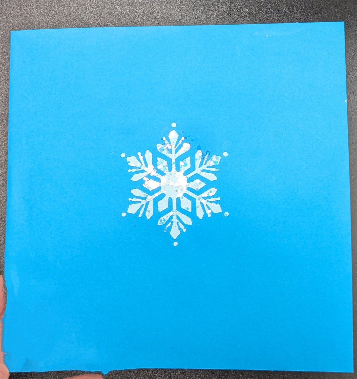 Snowflake Magic: Unveiling the Enchanting 6x6 Pop-Up Card ❄️✨