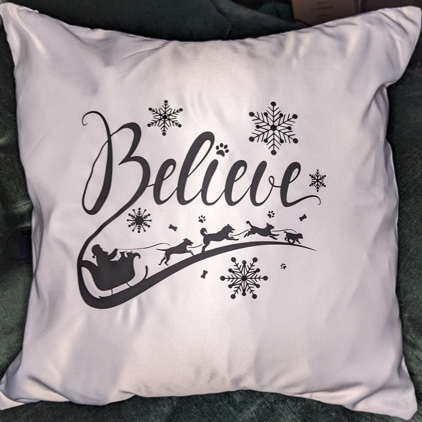 4 All Seasons Collection: 18x18 Inch Decorative Throw Pillows with Adorable & Sarcastic HTV Designs